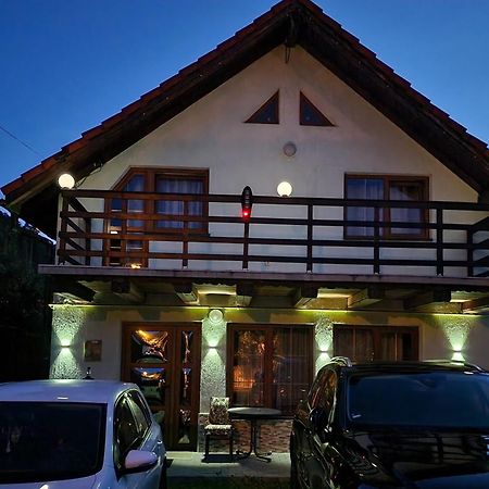 Ciprians' Home Săcele Esterno foto